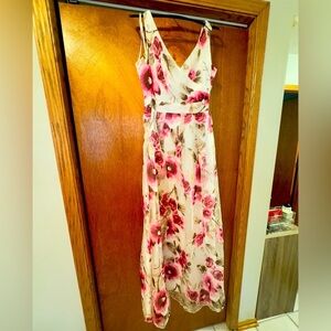 Betsy and Adam Floral Print High-Low Gown Size 10 EUC!